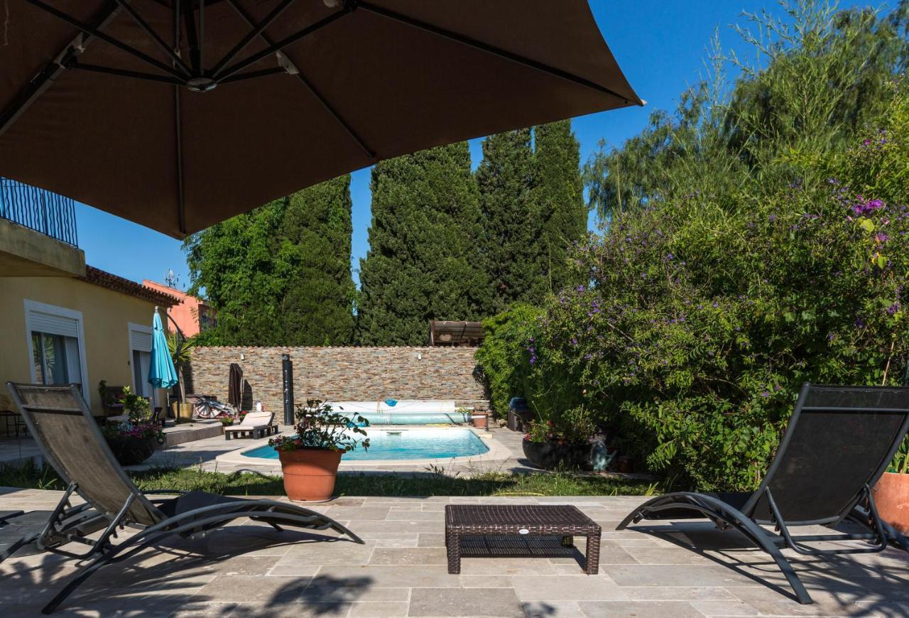 Villa De La Terre Blanche Санари-сюр-Мер Экстерьер фото
